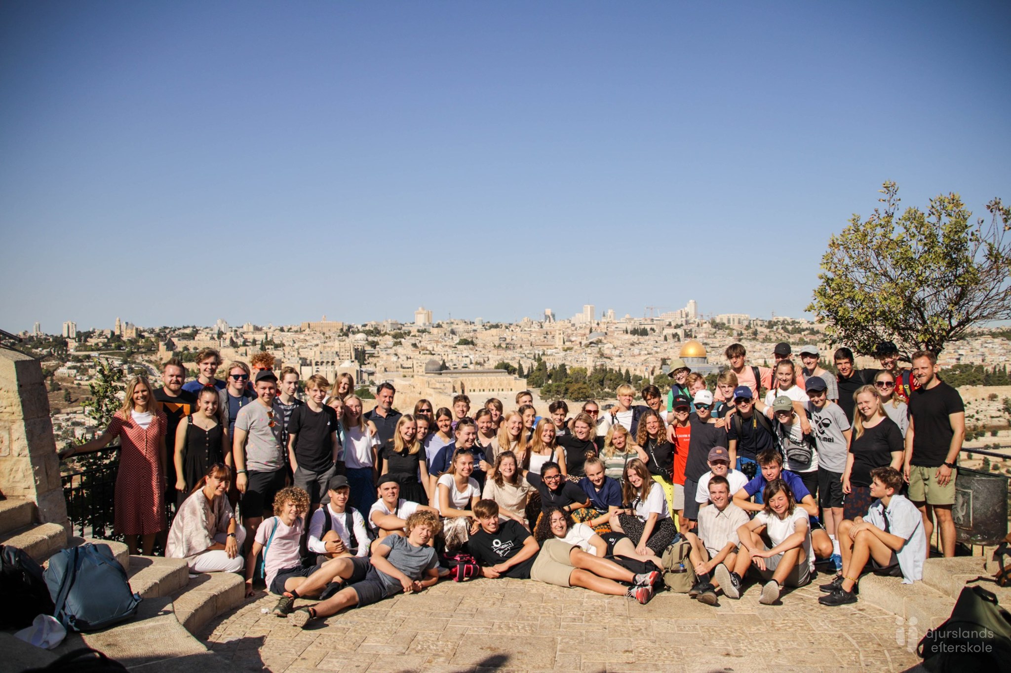 70968270 753225445124567 2048266248445231104 N